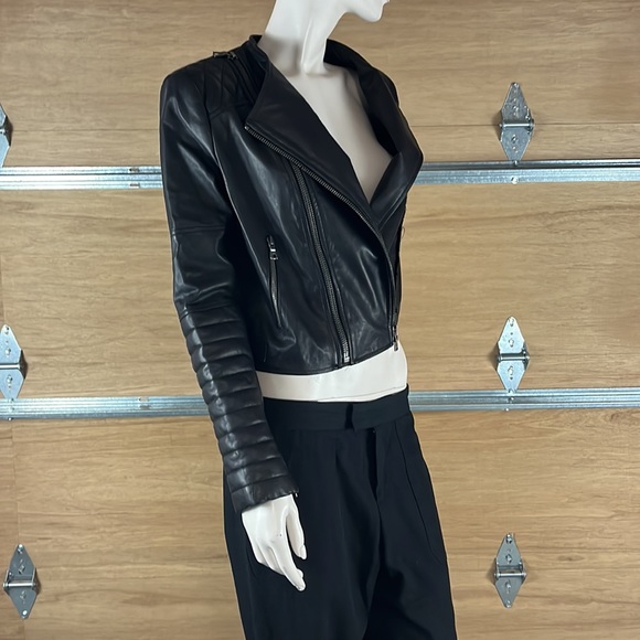 NWOT Alice + Olivia 100% Lambskin Moto Jacket Size Medium, defective zipper - Picture 13 of 17